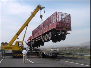 吊車(chē)出租吊裝現(xiàn)場(chǎng)